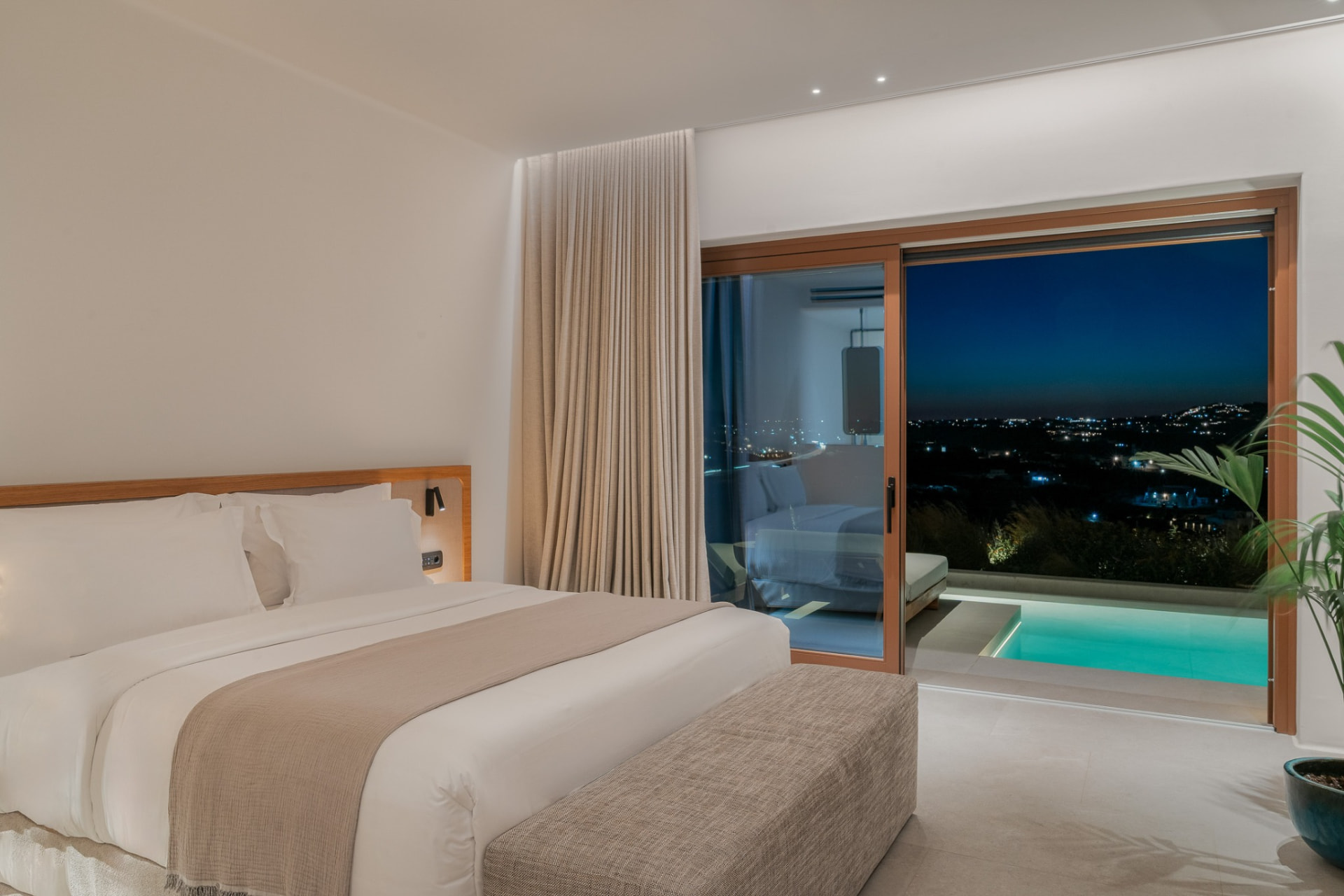 Petrablu, Mykonos — photograph 7
