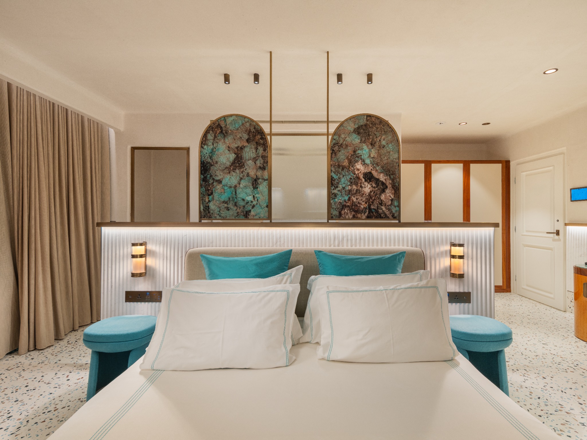 Nammos Hotel Mykonos — photograph 9