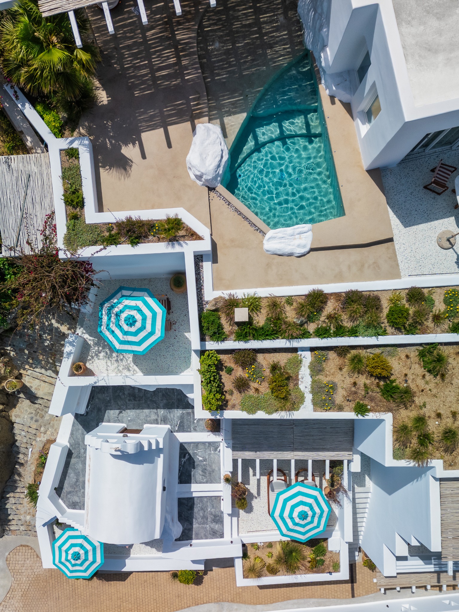 Nammos Hotel Mykonos — photograph 3