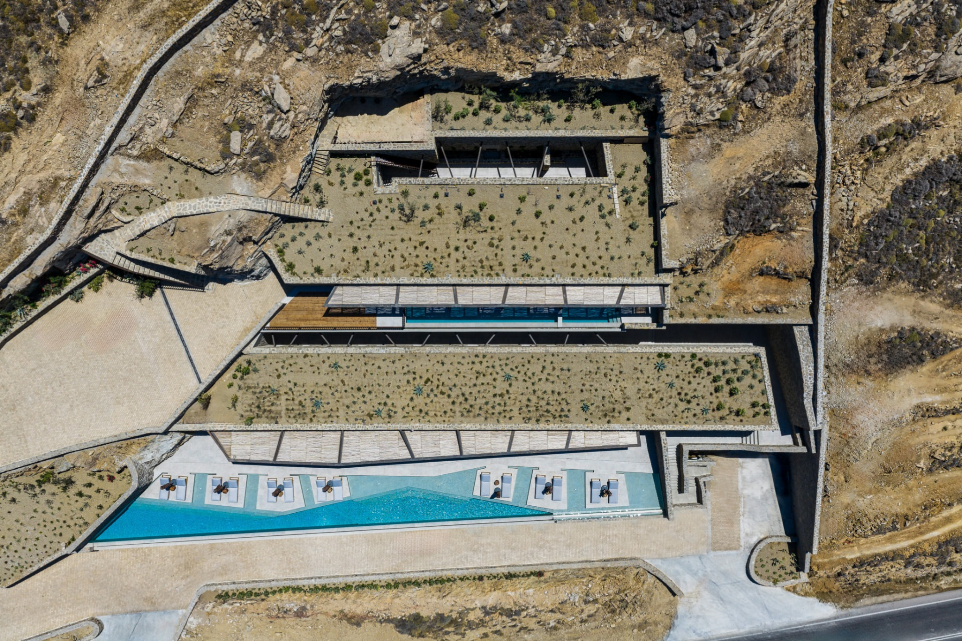 Petrablu, Mykonos — photograph 2