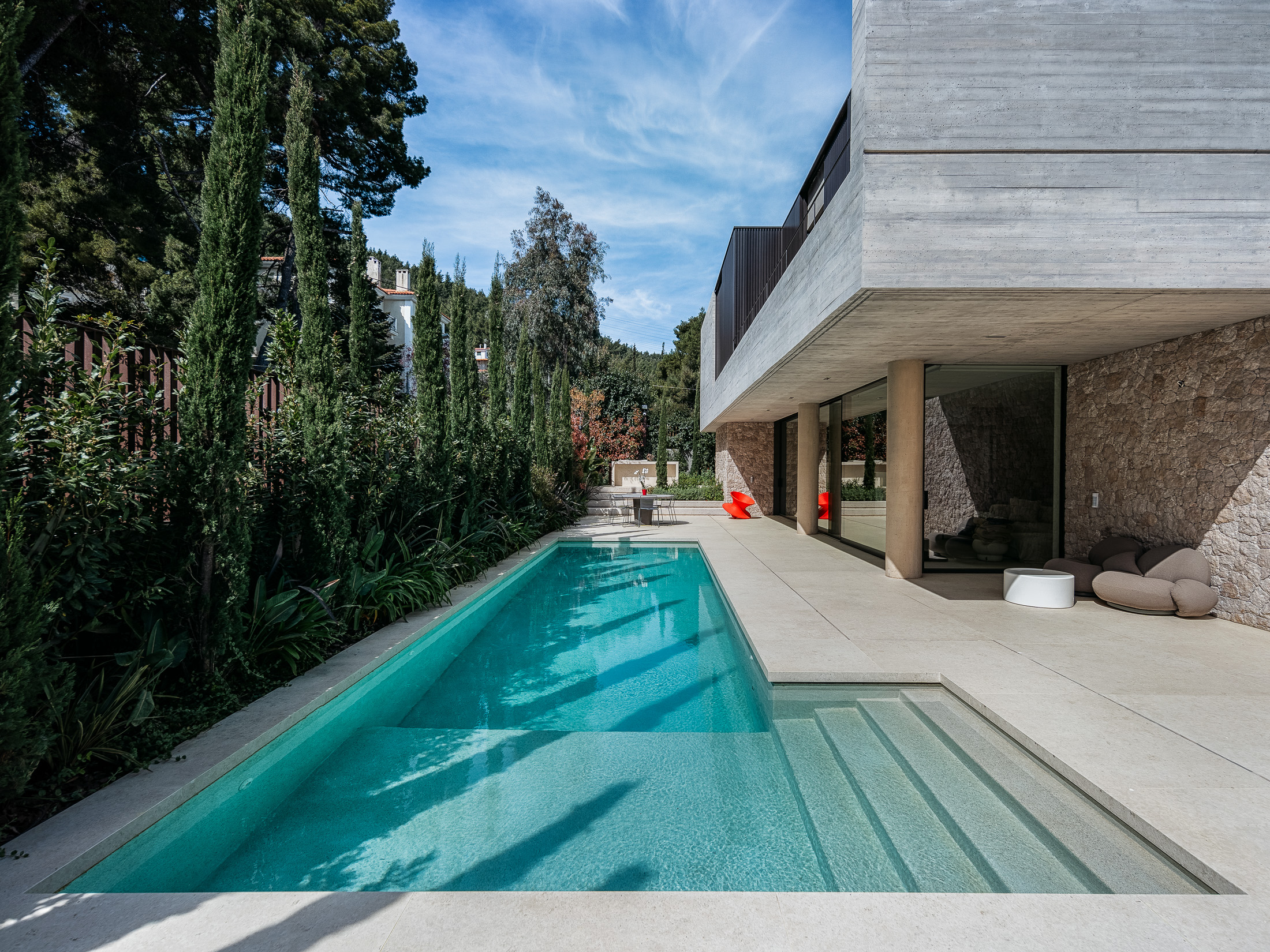 Private Residence — photograph 4